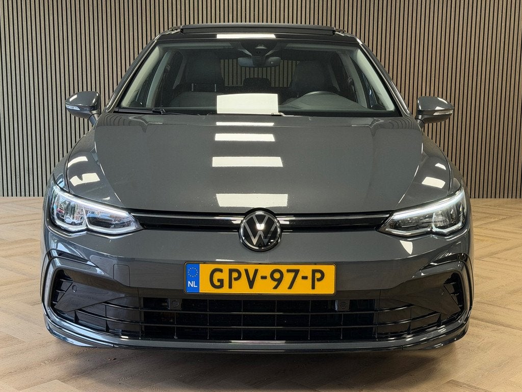 Volkswagen Golf 2.0 TDI R-Line Business AUT. PANO TREKHAAK A, Auto's, 1349 kg, Gebruikt, Euro 6, 4 cilinders