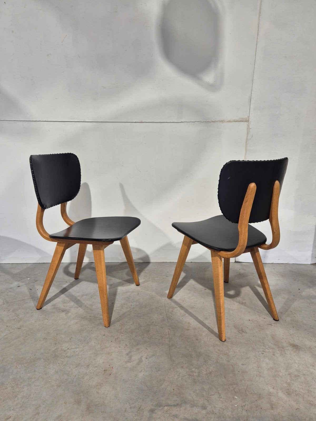 2 vintage scandinavische eetkamerstoelen, Huis en Inrichting, Twee, Onbekend, Ophalen of Verzenden, Onbekend