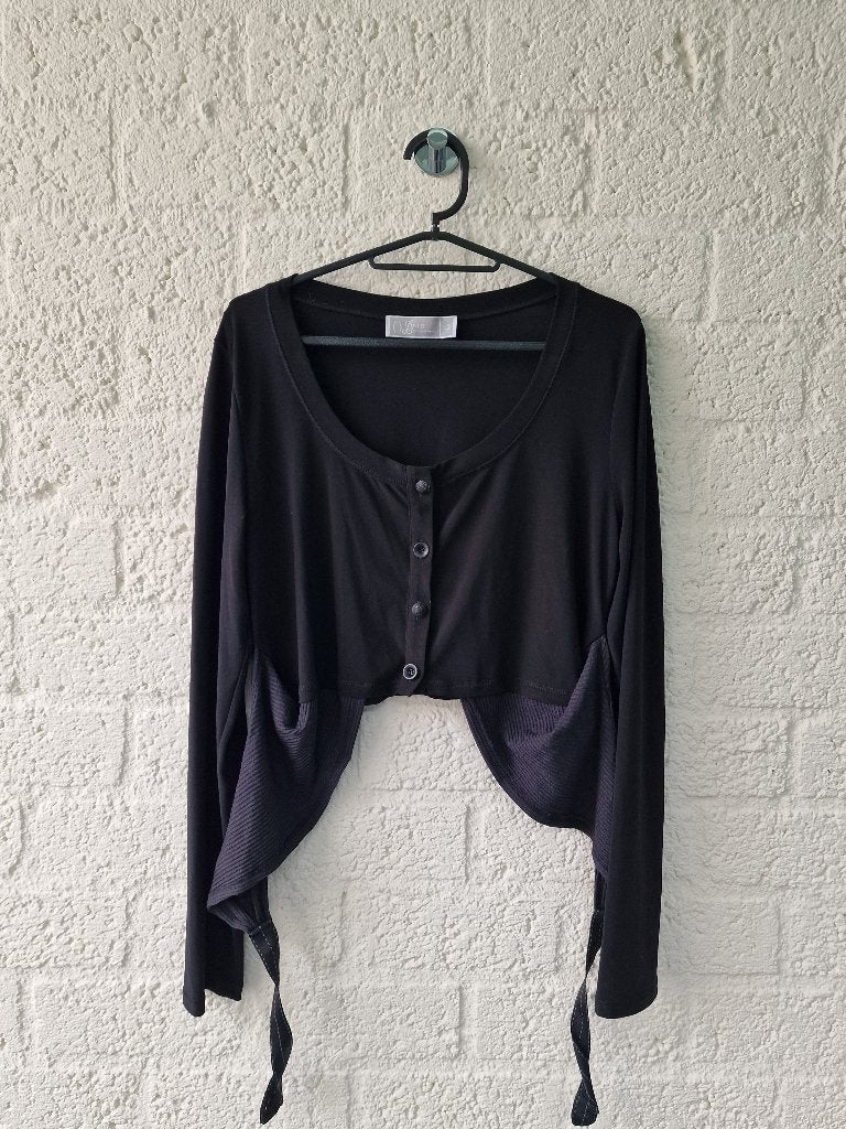 Deca De Vous À Nous cropped top M zwart strik detail, Ophalen of Verzenden, Zo goed als nieuw, Zwart, Zonder mouw