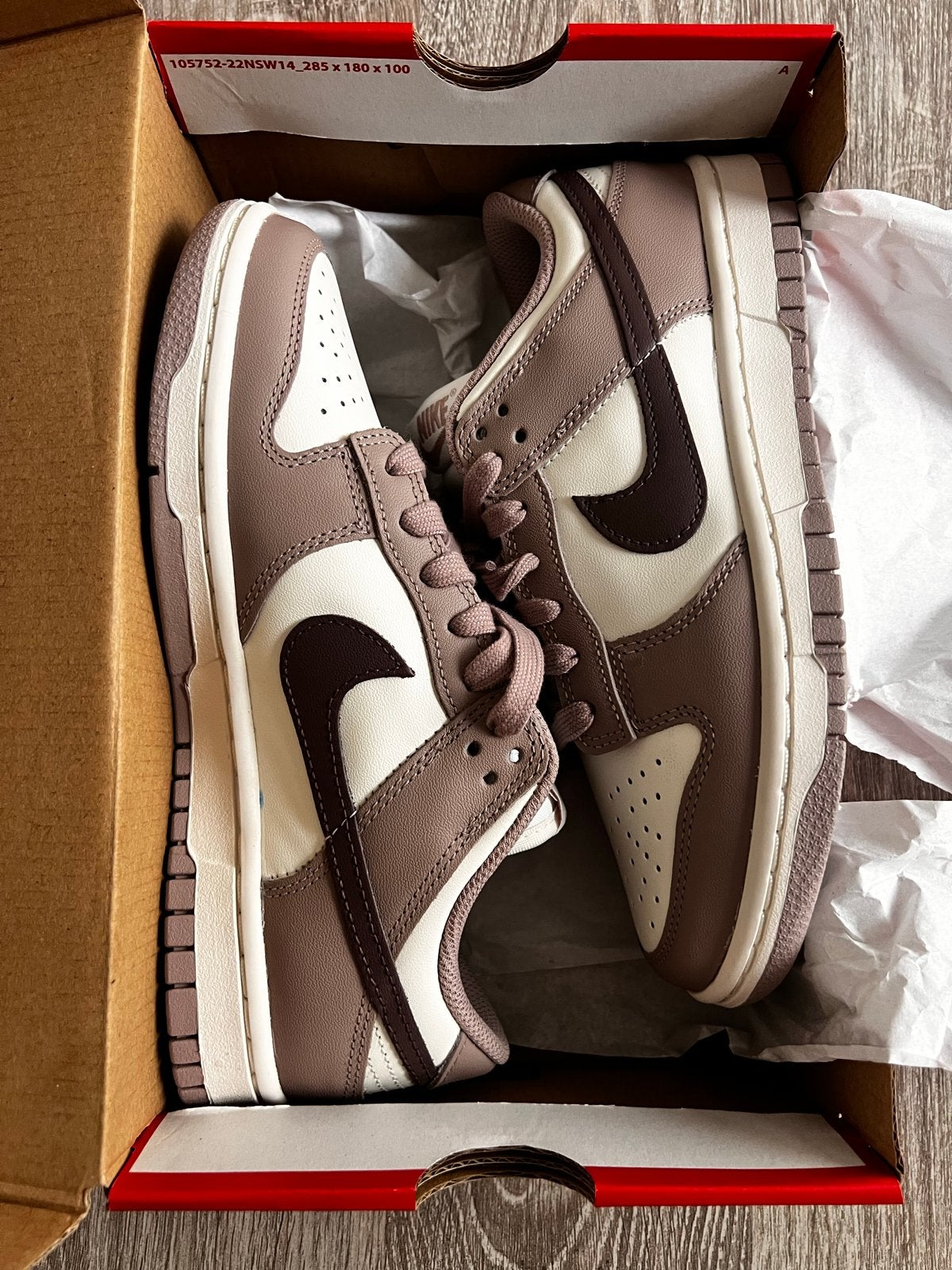 Nike Dunk Low Sail Plum Eclipse - Maat 38, Ophalen of Verzenden, Nieuw, Overige kleuren, Sneakers of Gympen