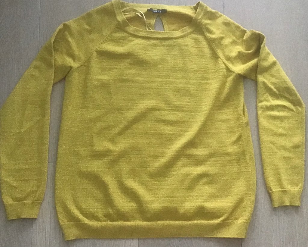 Dun glanzend okergeel truitje, M, Maat 38/40 (M), Geel, Cerez, Ophalen of Verzenden