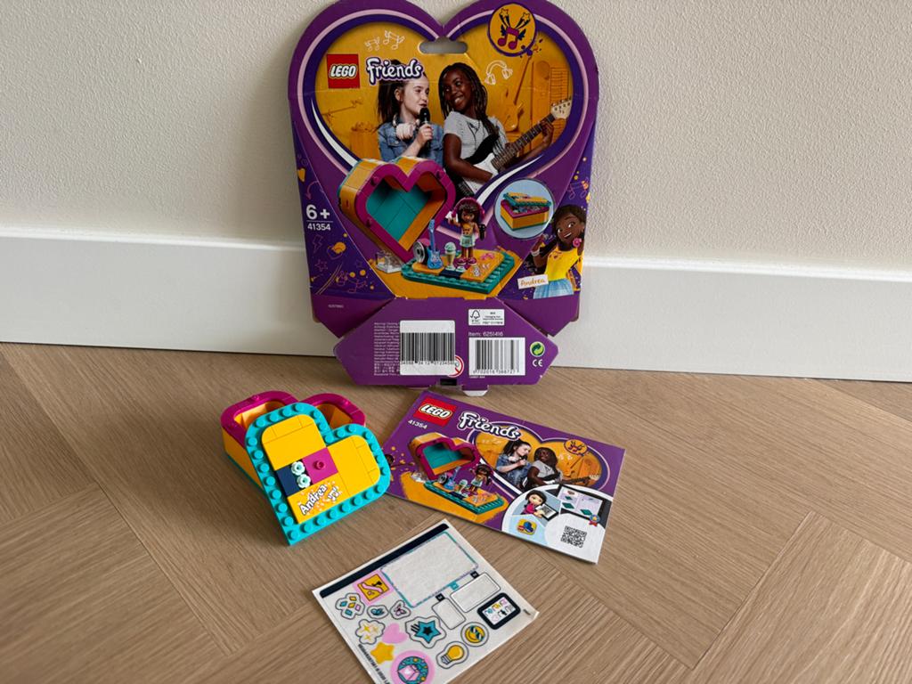 LEGO Friends Andrea's Hartdoosje 41354, Ophalen of Verzenden, Zo goed als nieuw, Overige merken
