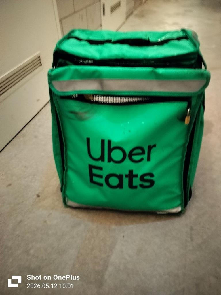 Uber eats bezorgtas, Overige merken, 40 cm of meer, Ophalen of Verzenden, Zo goed als nieuw