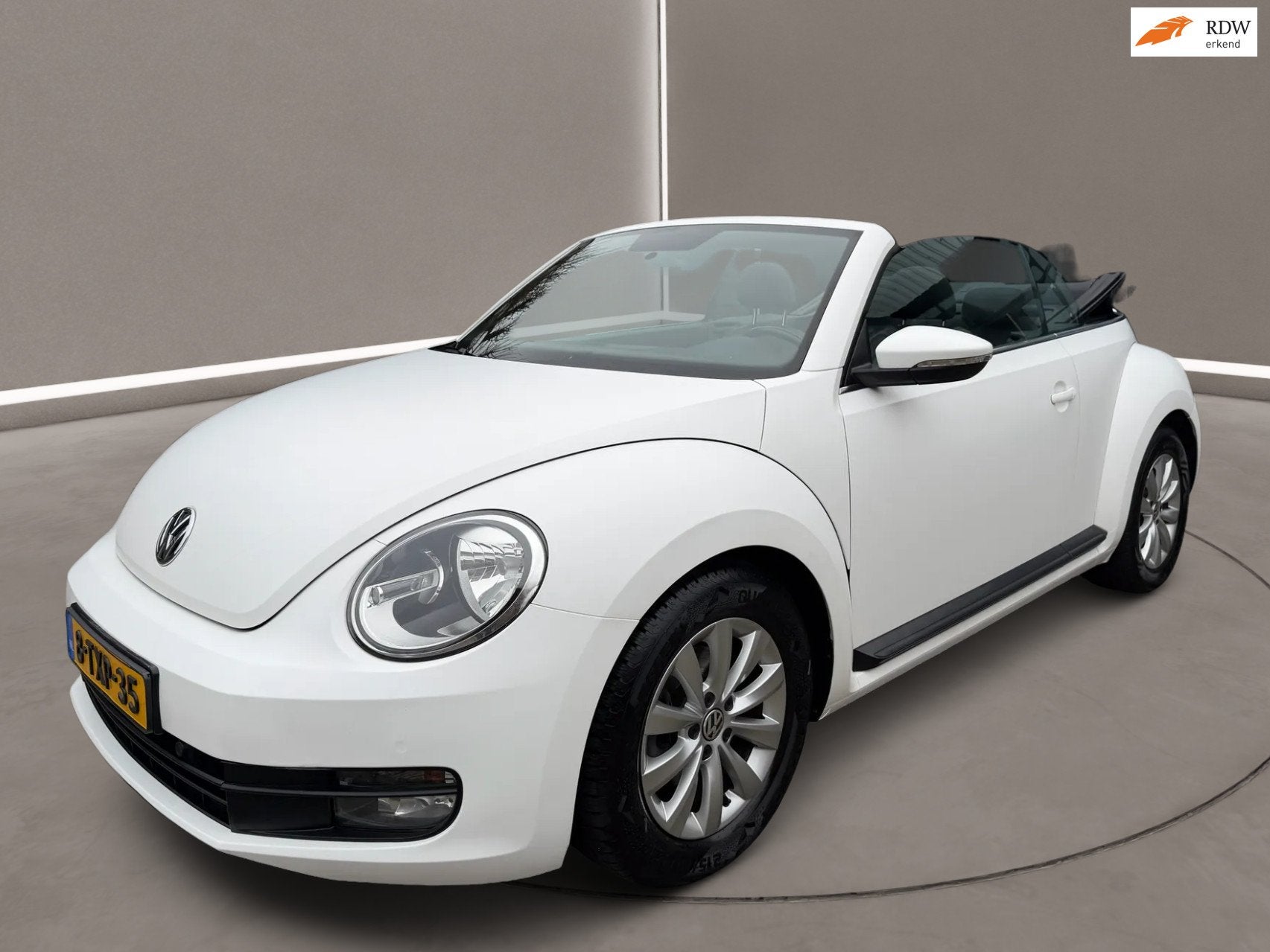 Volkswagen Beetle Cabriolet 1.2 TSI Design 105 Pk Automaat A, Auto's, Volkswagen, Euro 5, Stof, Gebruikt, Beetle (Kever)