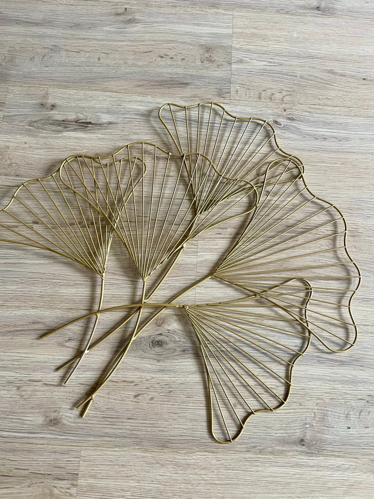 Gouden wanddecoratie bladeren - IJzeren wandsculptuur, Huis en Inrichting, Woonaccessoires | Wanddecoraties, Ophalen, Metaal, 55 cm