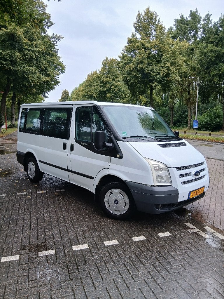 Ford Tourneo 2.2 D 92 KW 125 PK 9 Person's Bouwjaar 2012, Auto diversen, Achteruitrijcamera's, Ophalen of Verzenden, Zo goed als nieuw