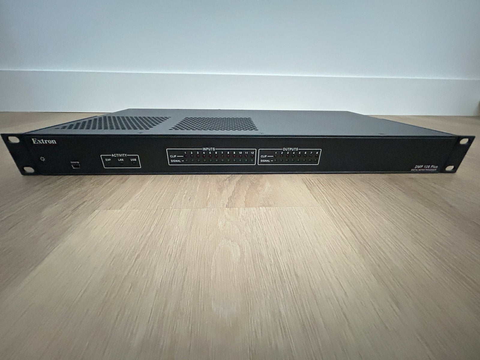 Extron DMP 128Plus AT Audio DSP w. Dante, Ophalen of Verzenden, Zo goed als nieuw, Audio