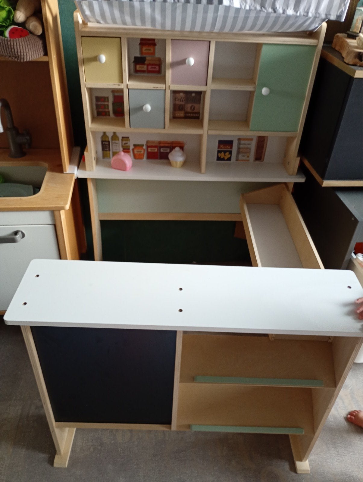 Houten Speelgoedwinkel / Marktkraam, Kinderen en Baby's, Ophalen, Gebruikt, Jongen of Meisje