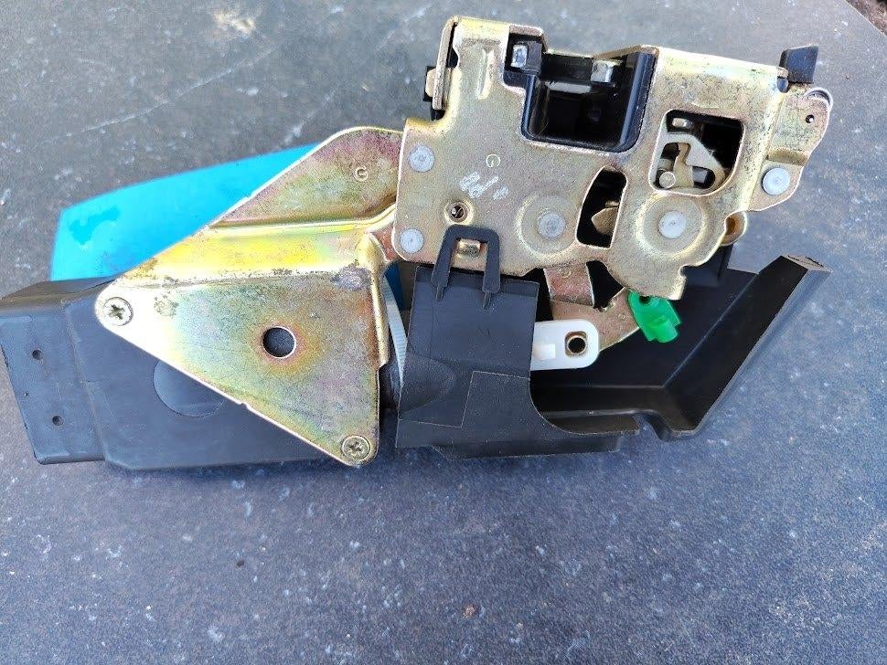 Volvo v70 deurmotor linksachter, Auto-onderdelen, Carrosserie en Plaatwerk, Gebruikt, Volvo, Achter, Verzenden