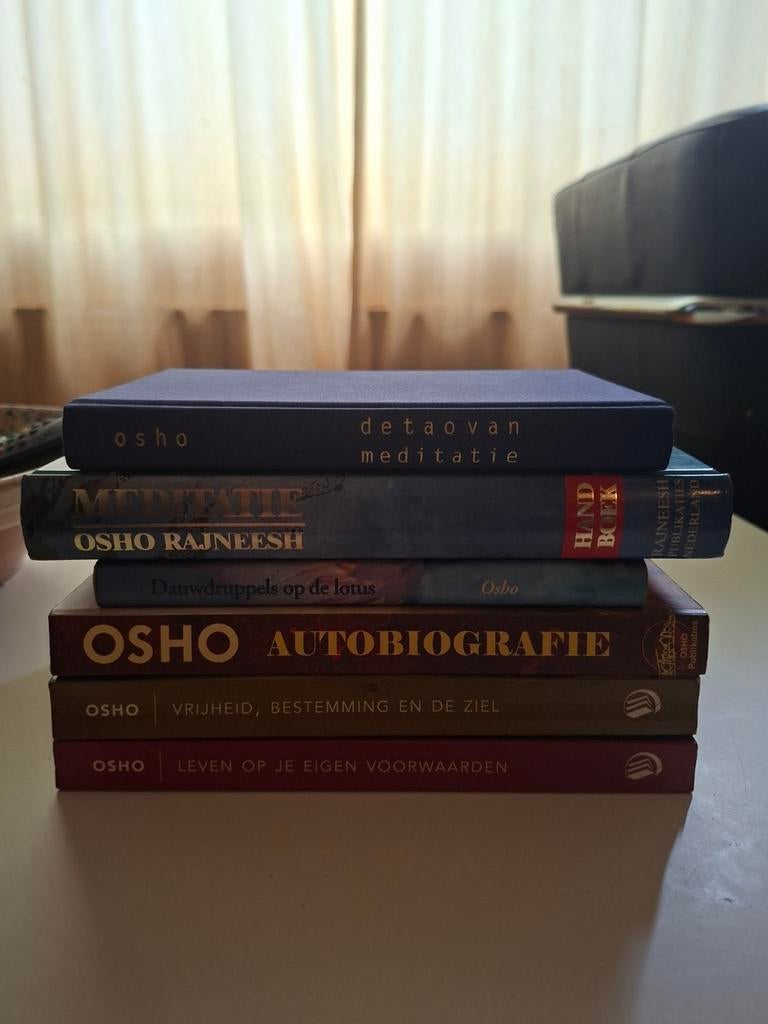 Osho Boekenpakket: Meditatie, Autobiografie & Meer, Boeken, Gelezen, Achtergrond en Informatie, Spiritualiteit algemeen, Ophalen of Verzenden