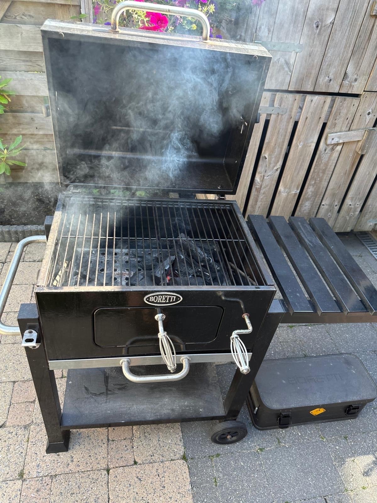 Boretti Carbone 2.0 Houtskoolbarbecue, Tuin en Terras, Ophalen, Gebruikt