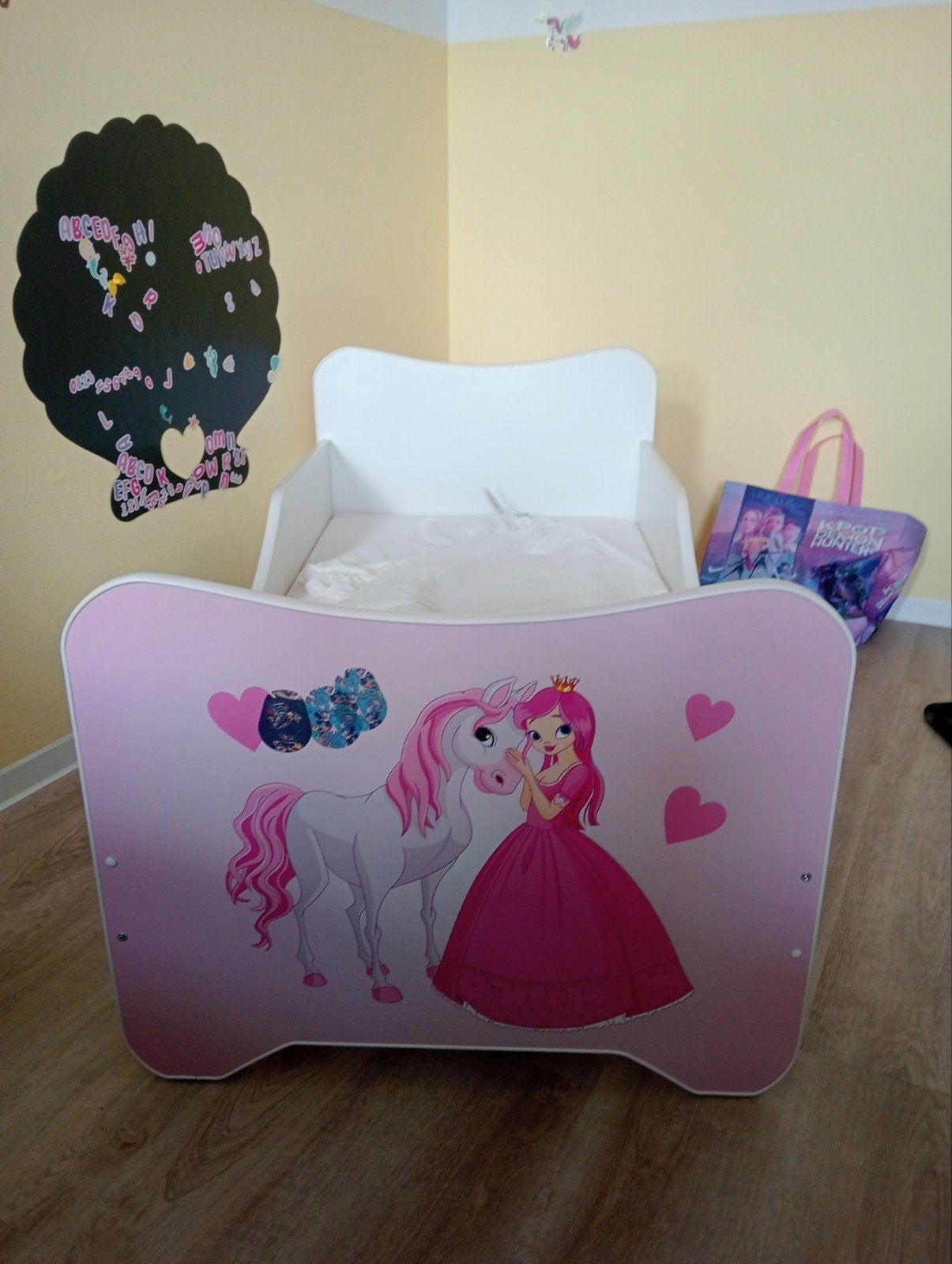 Kinderbed met prinses en eenhoorn - roze/wit, Ophalen, Gebruikt, Wit, 190 cm of minder