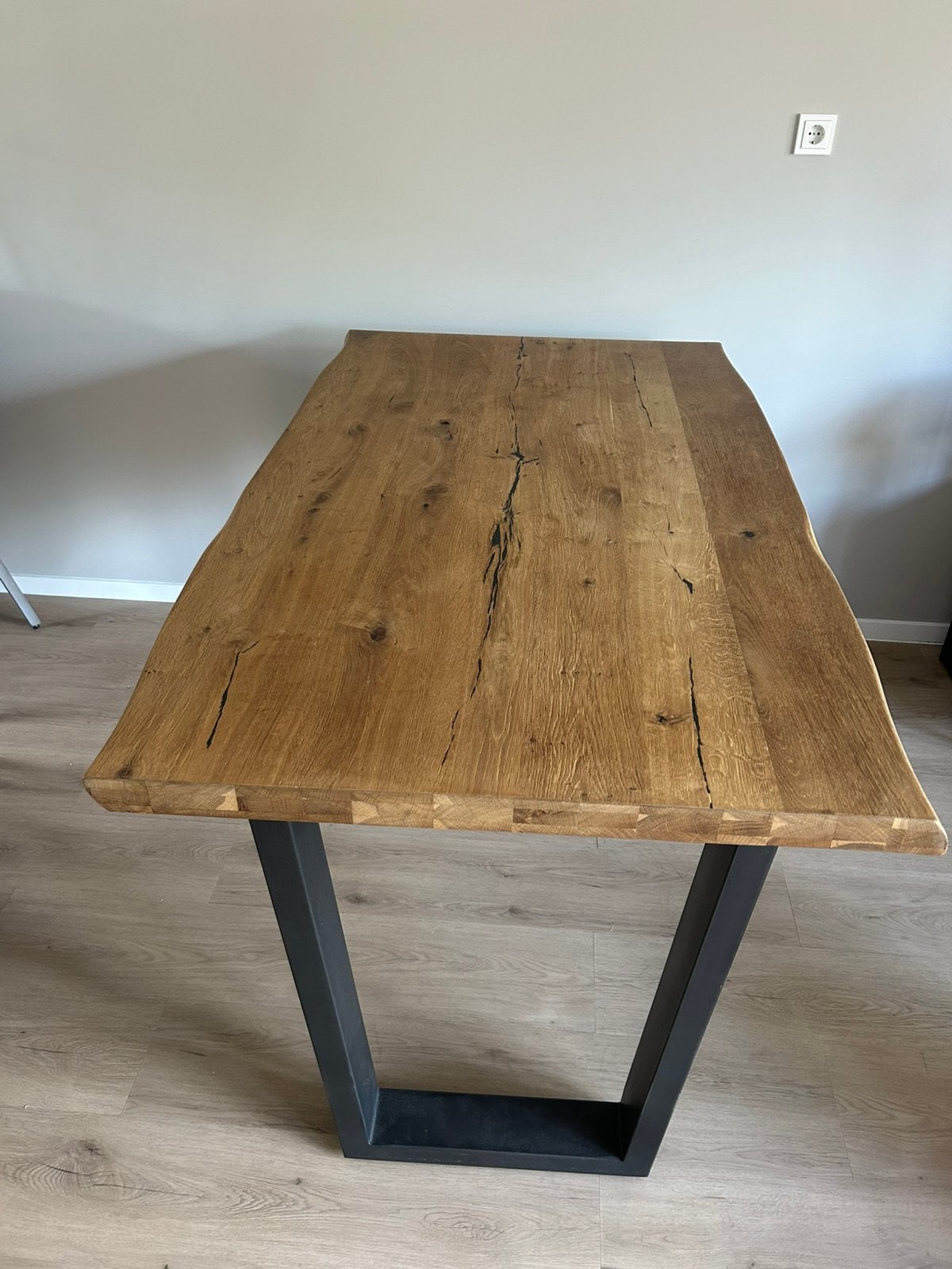 Bartafel / eettafel Henders & Hazel, Ophalen, 50 tot 100 cm, Zo goed als nieuw, Vijf personen of meer