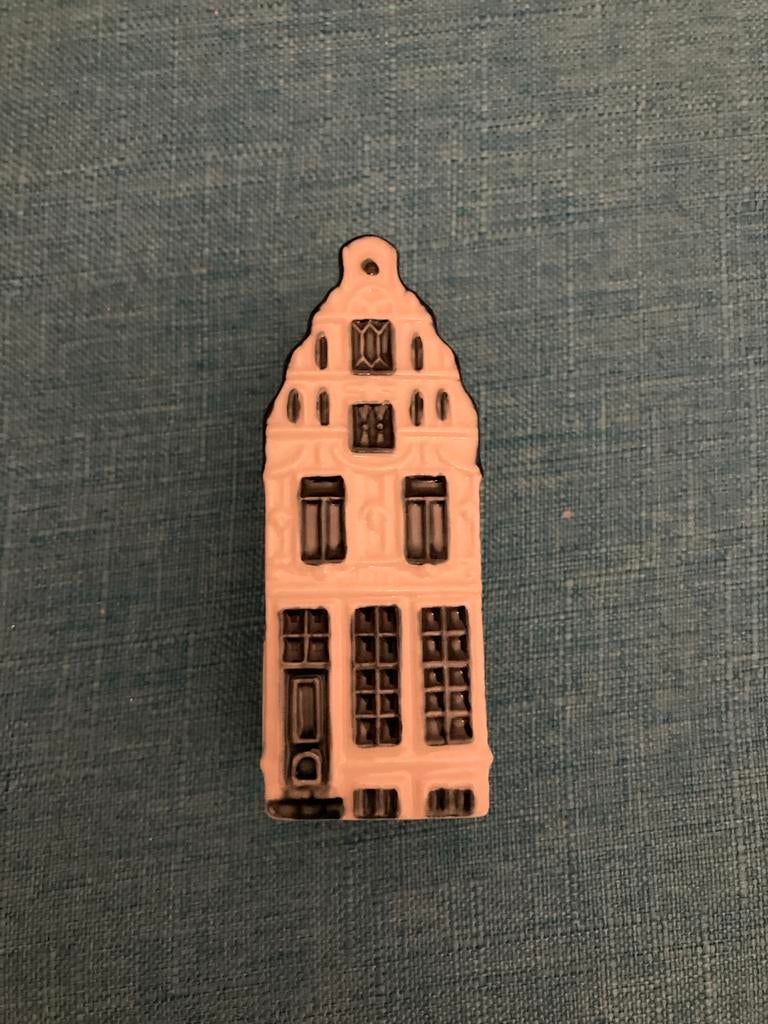 KLM huisje nummer 10 - Bols Amsterdam 1575, Ophalen, Zo goed als nieuw, 1 t/m 20, Gevuld