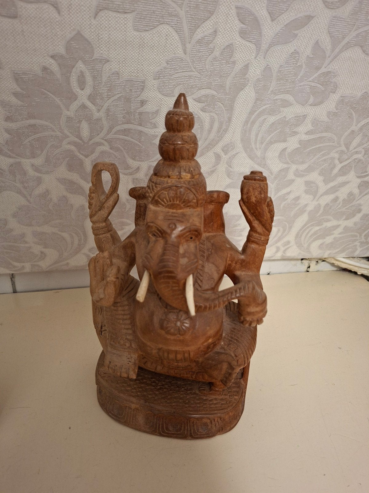 Houten Ganesha beeld 27x16 - Handgesneden Aziatisch, Antiek en Kunst, Ophalen of Verzenden, Handgemaakt, 20 - 50 cm, Beeld