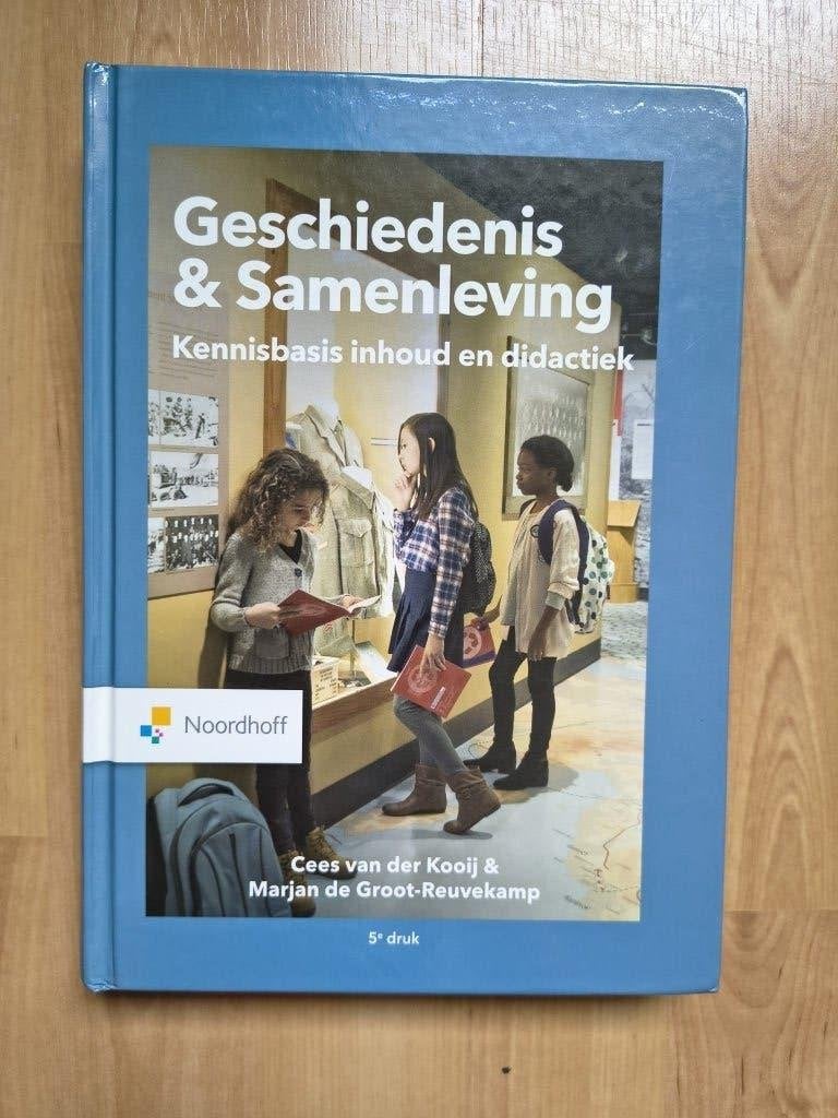 Boek Geschiedenis en samenleving, Geschiedenis, Ophalen of Verzenden, Zo goed als nieuw, Cees van der Kooij & Marjan de Groot-Reuvekamp
