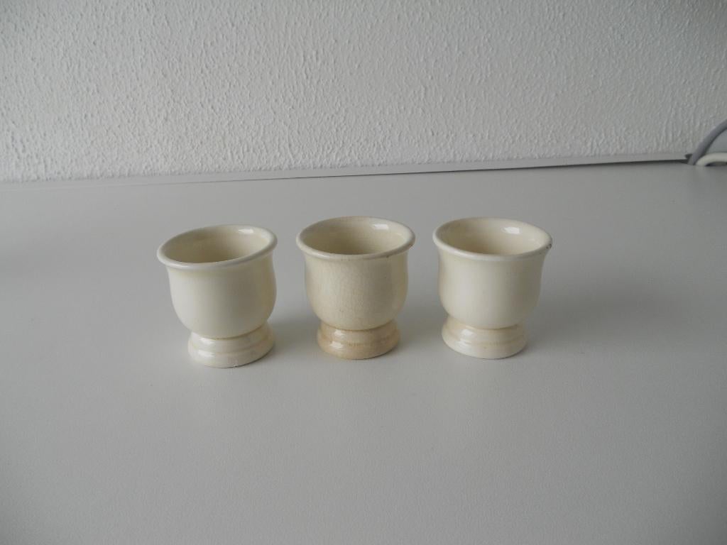 3x eierdoppen creme, Ophalen of Verzenden