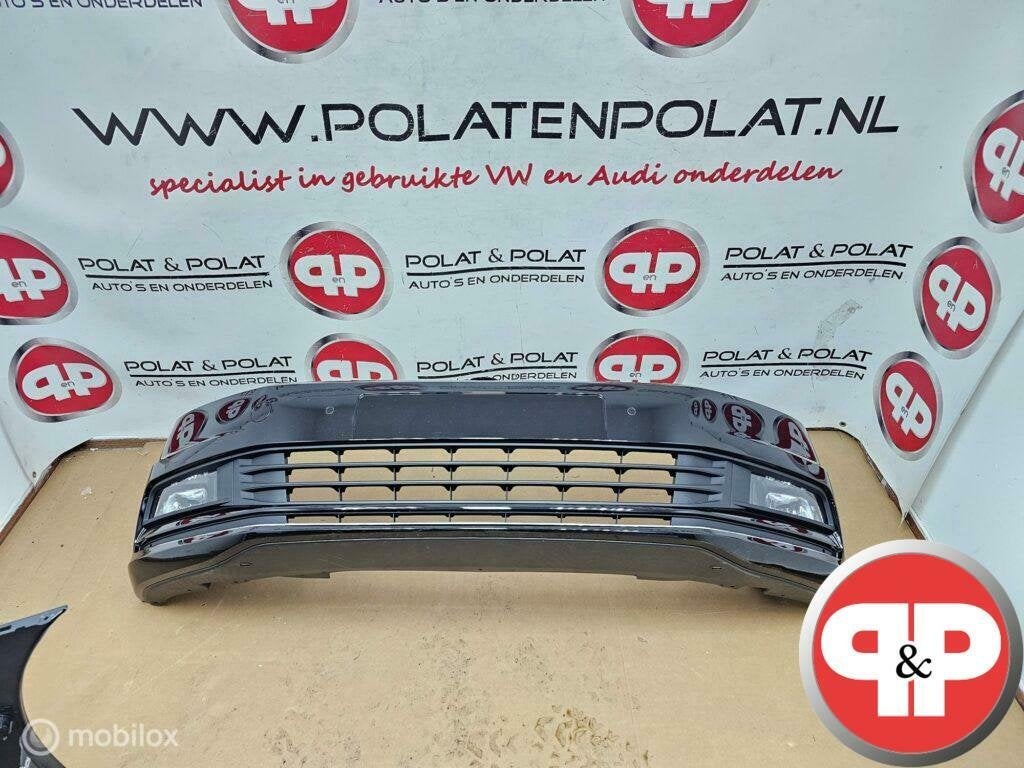 VW Touran 5T Voorbumper 4x pdc LC9X