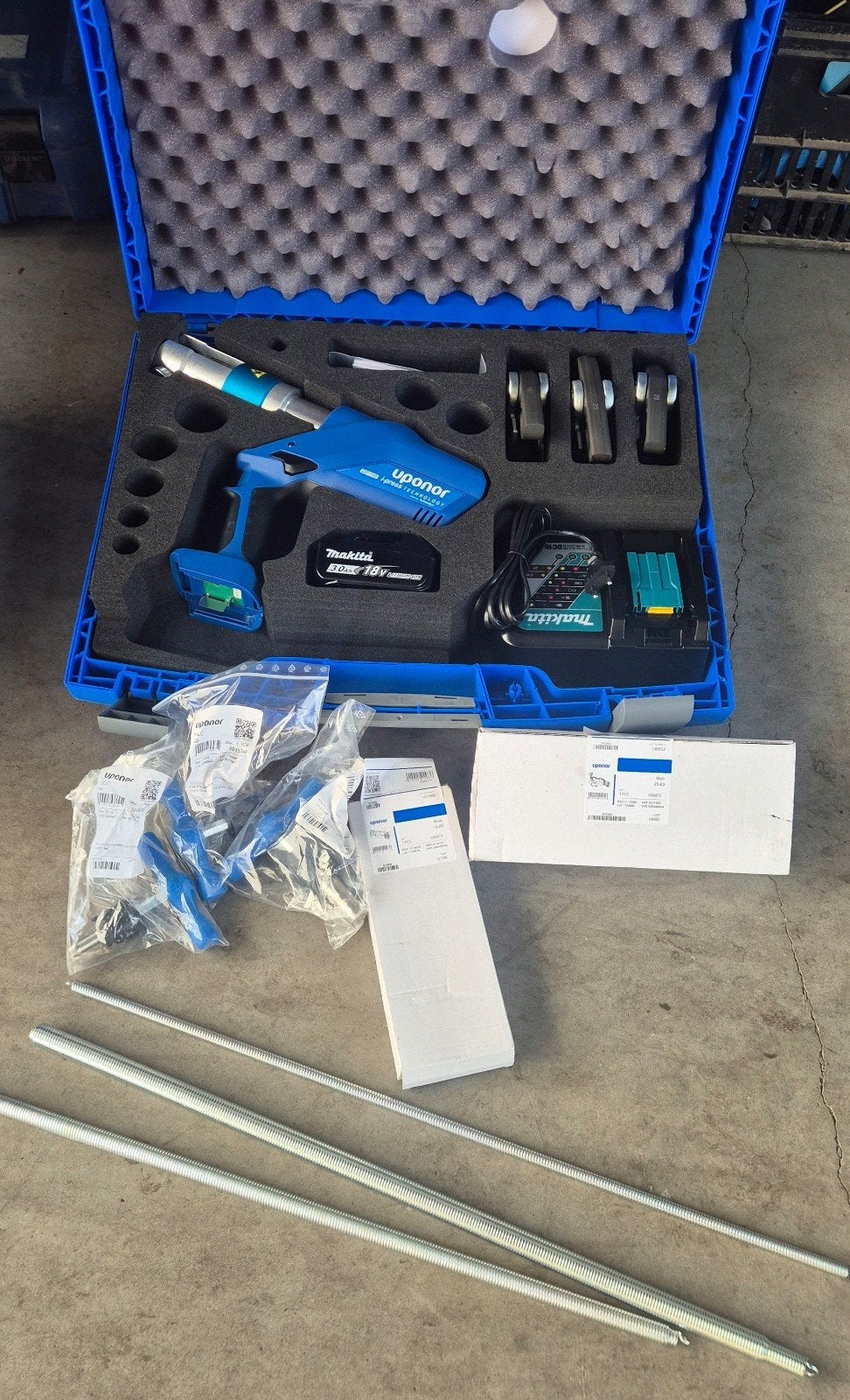 NIEUW! accu perstang up110 uponor completer set, Ophalen of Verzenden, Nieuw