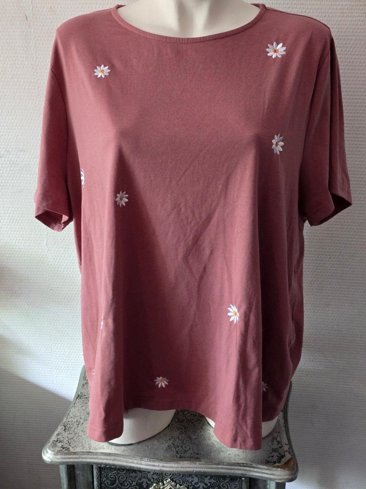 Shein Curve T-shirt met madeliefjesprint, maat 4XL, Kleding | Dames, Zo goed als nieuw, Roze, Shein Curve, Shirt of Top