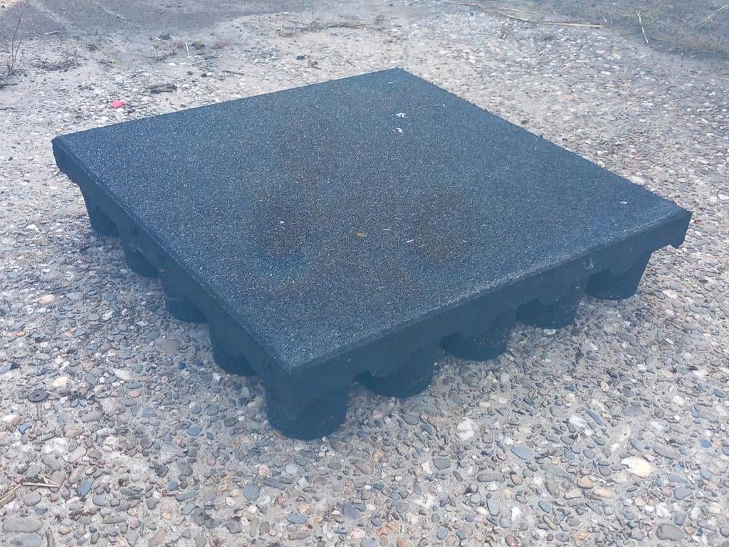 19 Rubber tegels 50x50x10, Tuin en Terras, Tegels en Klinkers, Ophalen, Gebruikt, -, -