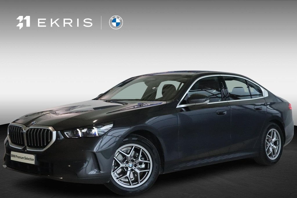BMW 5 Serie Sedan 520i Driving Assistant | Parking Assistant, Auto's, Automaat, 1998 cc, Gebruikt, Euro 6