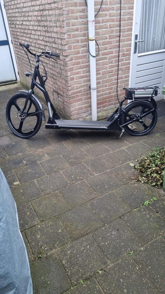Loopfiets. Z.G.A.N, Ophalen of Verzenden, Zo goed als nieuw, Gewone step