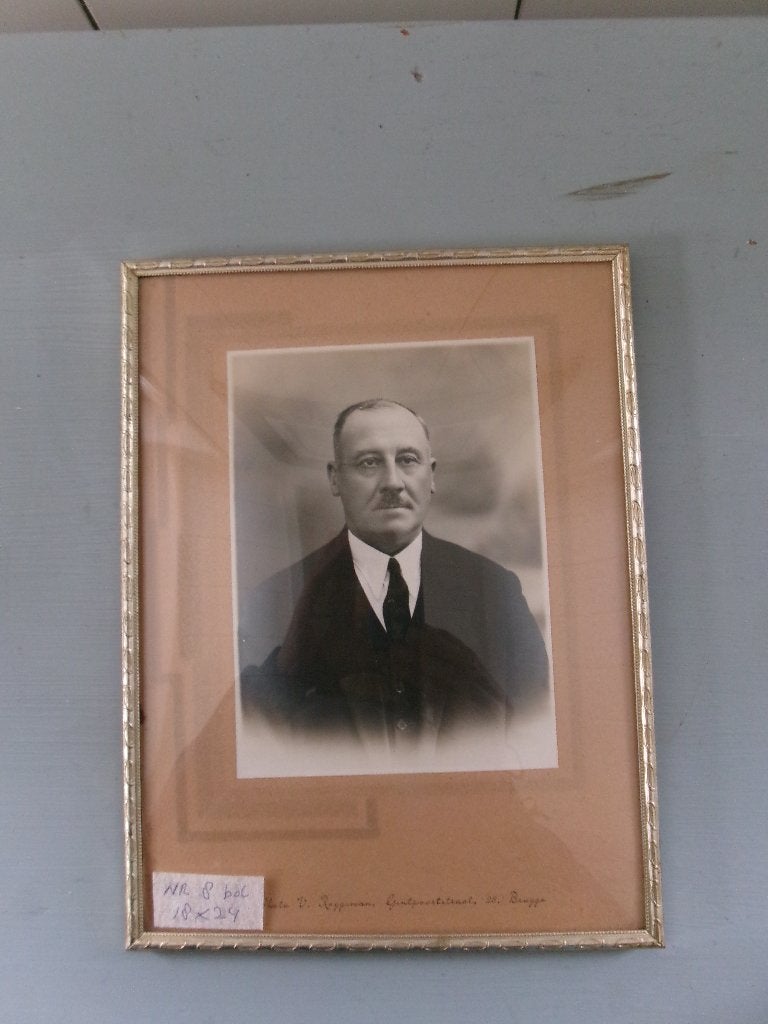 Mooi bewerkt zilverkleurige fotolijst bol glas nr 8, Ophalen of Verzenden
