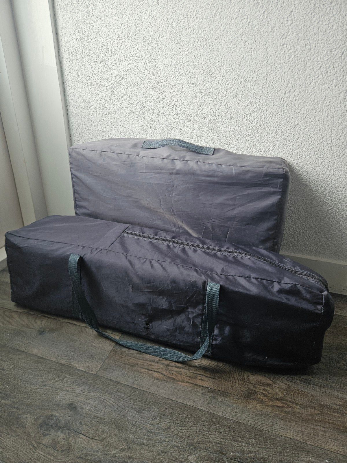 Reisbedje/Campingbedje - Grijs, Ophalen, Gebruikt, Reisbedje