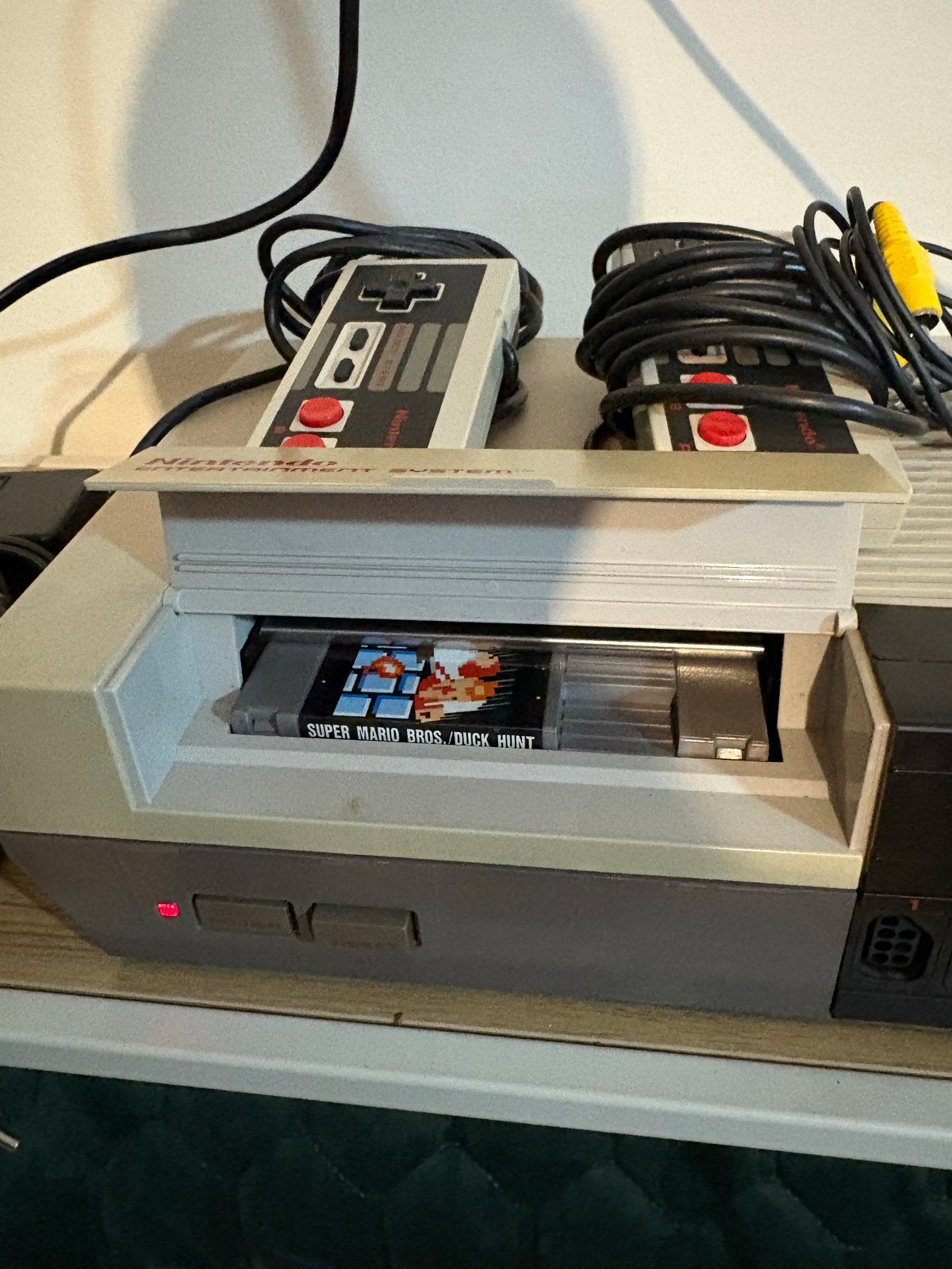 Nintendo Entertainment System (NES) met 2 games en 2 control, Ophalen of Verzenden, Gebruikt, Met 2 controllers, Met games