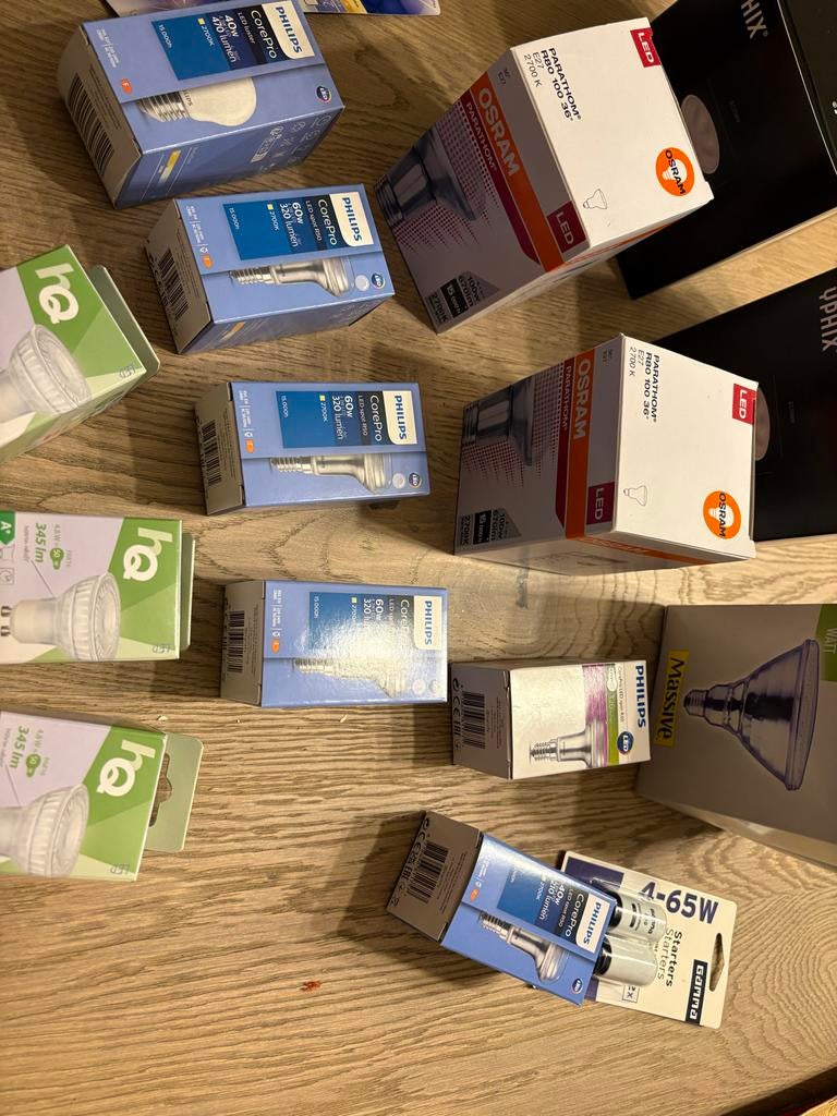 Diverse LED- en Halogeenlampen - Nieuw in verpakking, Ophalen, Led-lamp, Minder dan 30 watt, Nieuw