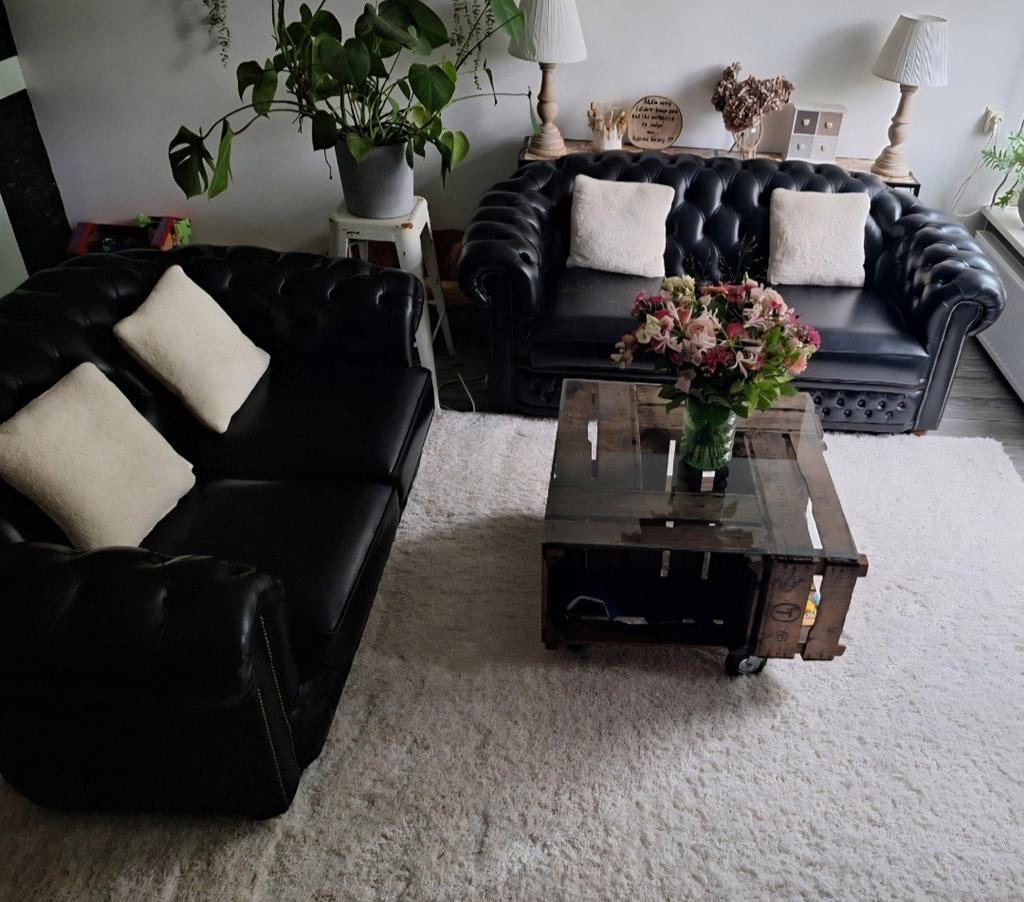Zgan originele Chesterfield banken 2- en 3-zits zwart leer, Huis en Inrichting, Banken | Bankstellen, Ophalen