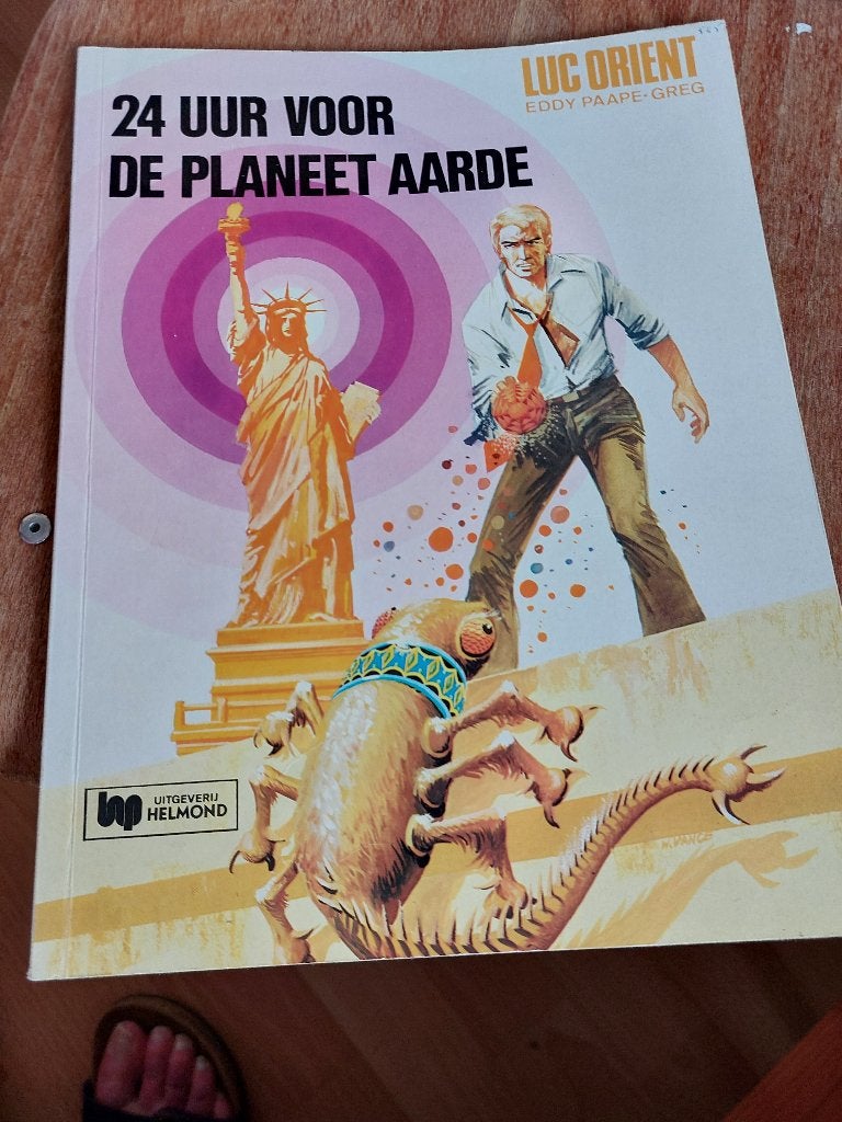 Luc Orient, 24 uur voor de planeet aarde, Boeken, Stripboeken, Eén stripboek, Ophalen of Verzenden, Gelezen