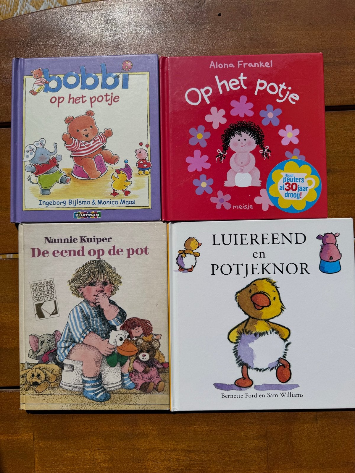 4x Boekjes over zindelijkheidstraining (potje), Boeken, Ophalen of Verzenden, Gelezen, 2 tot 3 jaar