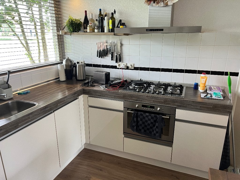 Complete keuken met apparatuur - uiterlijk 11 aug ophalen, Ophalen, Gebruikt, Wit, Hoekkeuken