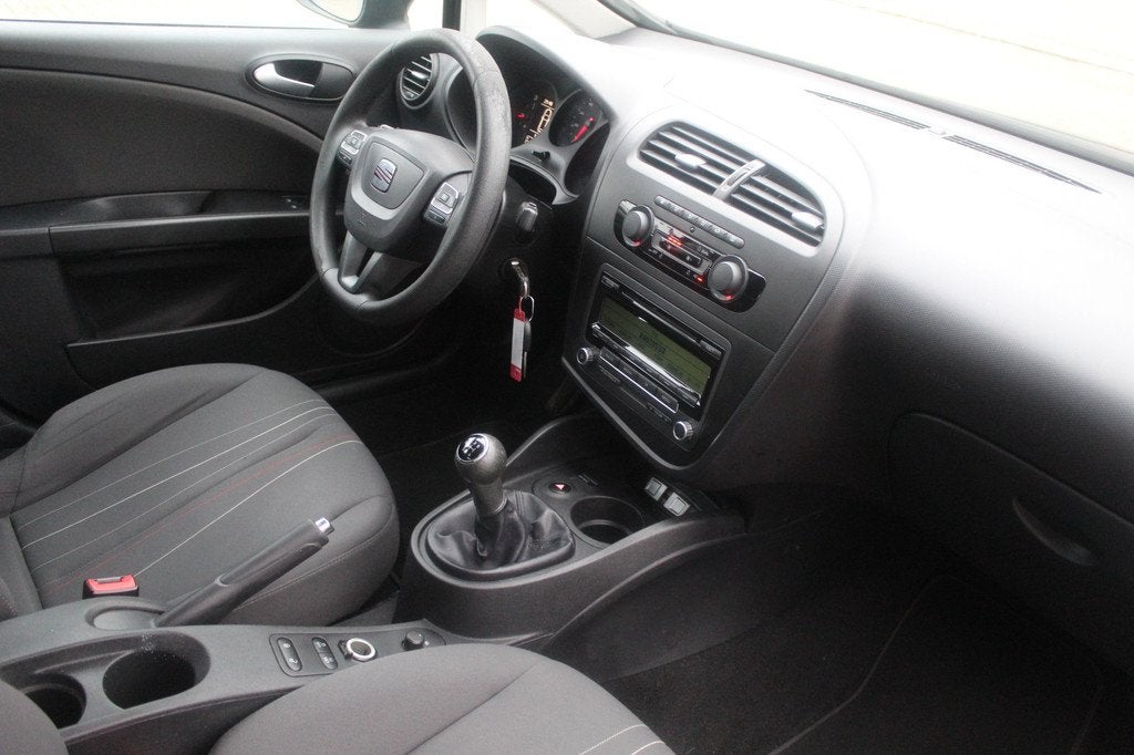 SEAT Leon 1.2 TSI Good Stuff MEENEEMPRIJS! (bj 2012), Voorwielaandrijving, Euro 5, Gebruikt, 4 cilinders