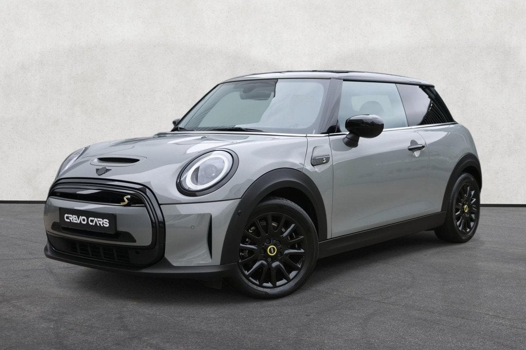 Mini Electric Classic 33 kWh | NAVI | Carplay | SOH 95.1% |, Gebruikt, Zwart, 33 kWh, 4 stoelen