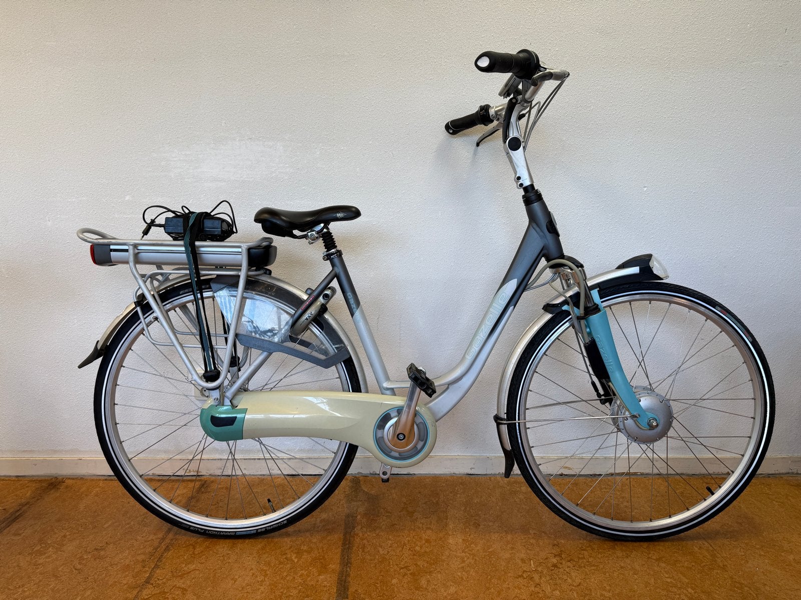 Nette Gazelle E.bike damesfiets 28 inch, 47 tot 50 cm, Versnellingen, Ophalen of Verzenden, Zo goed als nieuw