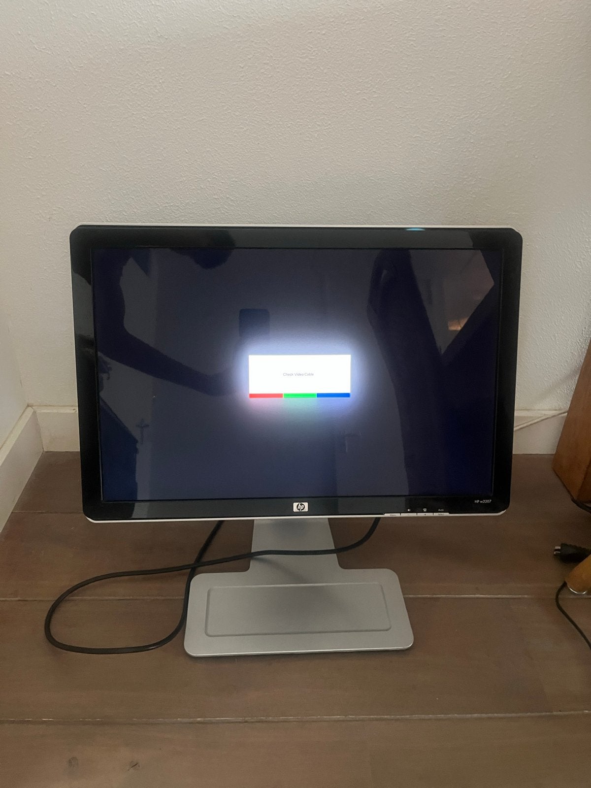 HP w2207h 22-inch breedbeeld LCD-monitor, Computers en Software, Monitoren, Ophalen, Gebruikt, In hoogte verstelbaar, Full HD