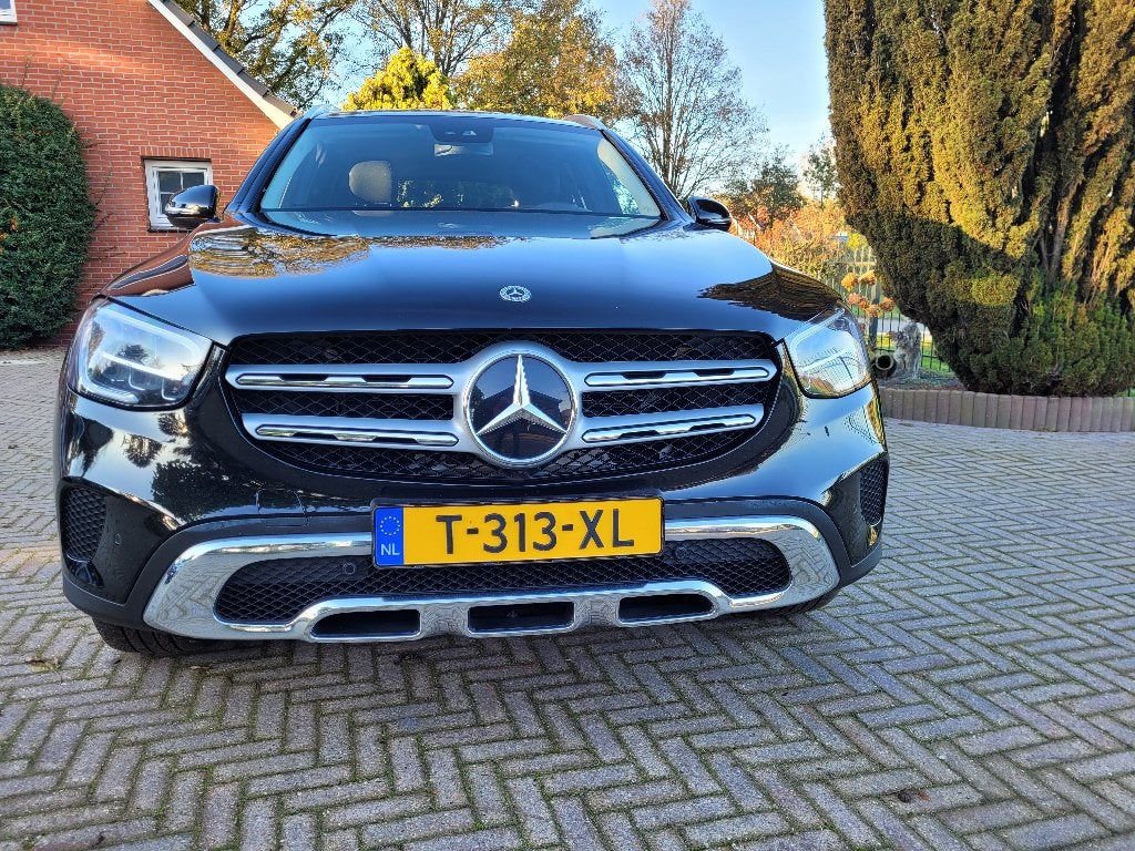Mercedes-Benz GLC 300de 306pk 4MATIC 9G-TRONIC 2021 Zwart, Auto's, Automaat, Stof, 4 cilinders, Plug-in hybride