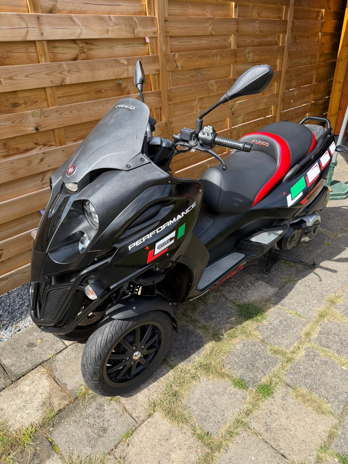 Gilera fuoco 500 piaggio mp3, Motoren, Motoren | Piaggio, Scooter, Gebruikt, Particulier, Minimaal motorrijbewijs A2