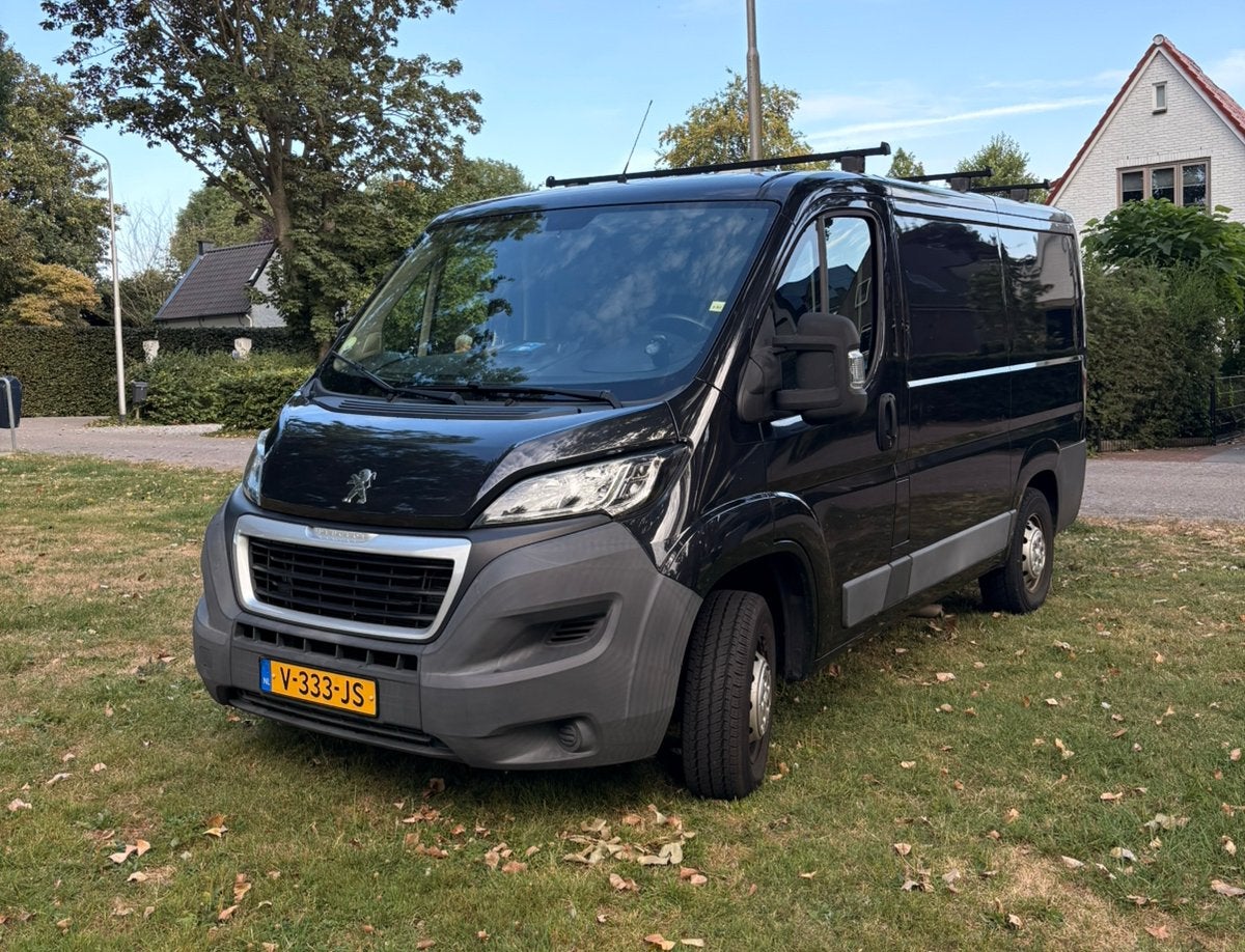 Peugeot Boxer L1h1 gesloten cabine uit 2017, Auto's, Bestelauto's, Voorwielaandrijving, Stof, 4 cilinders, 1820 kg