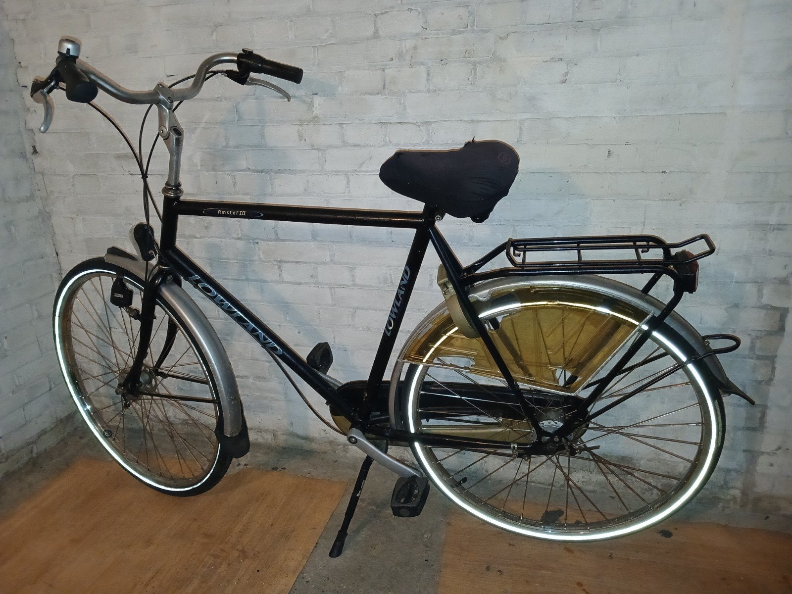 Fiets merk Lowland amstel 3 , kleur: donker blauw, Fietsen en Brommers, Gebruikt, Versnellingen, 57 tot 61 cm, Schijfrem