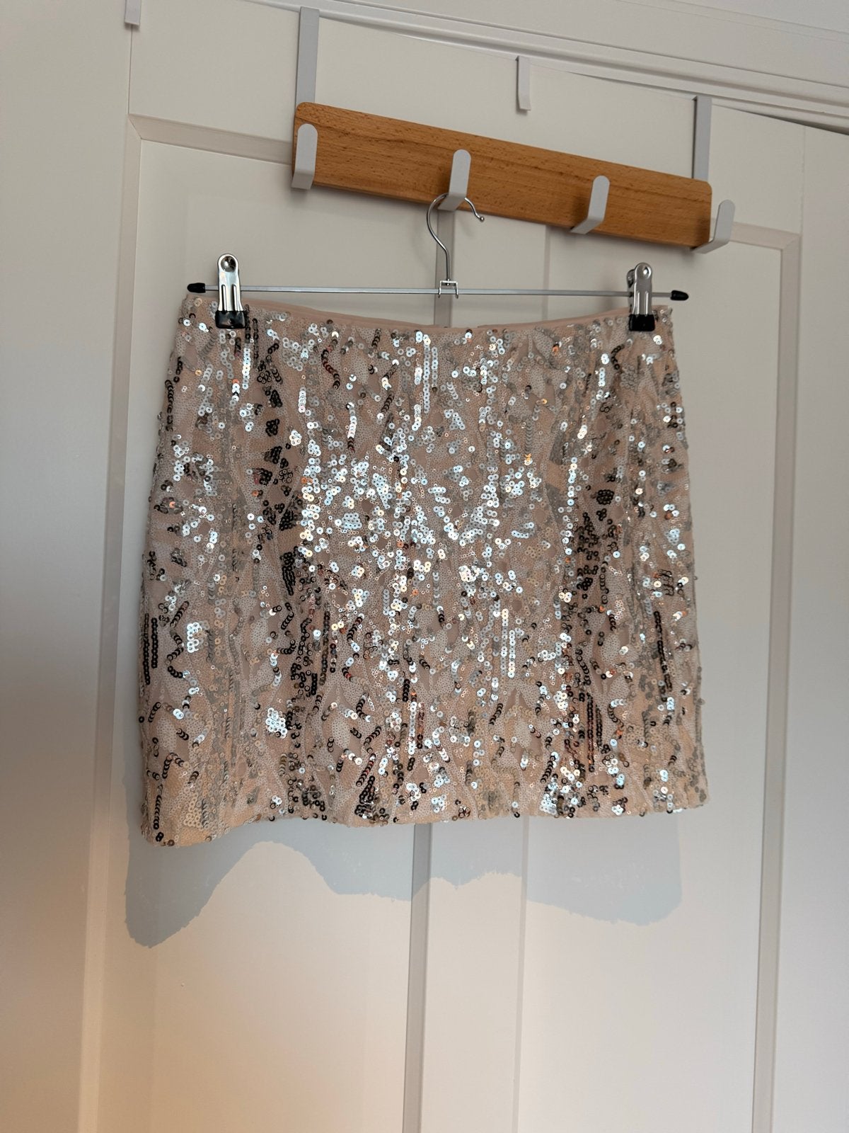 Glitterende mini-rok met pailletten M, Kleding | Dames, Maat 38/40 (M), Ophalen of Verzenden, Zo goed als nieuw, Boven de knie