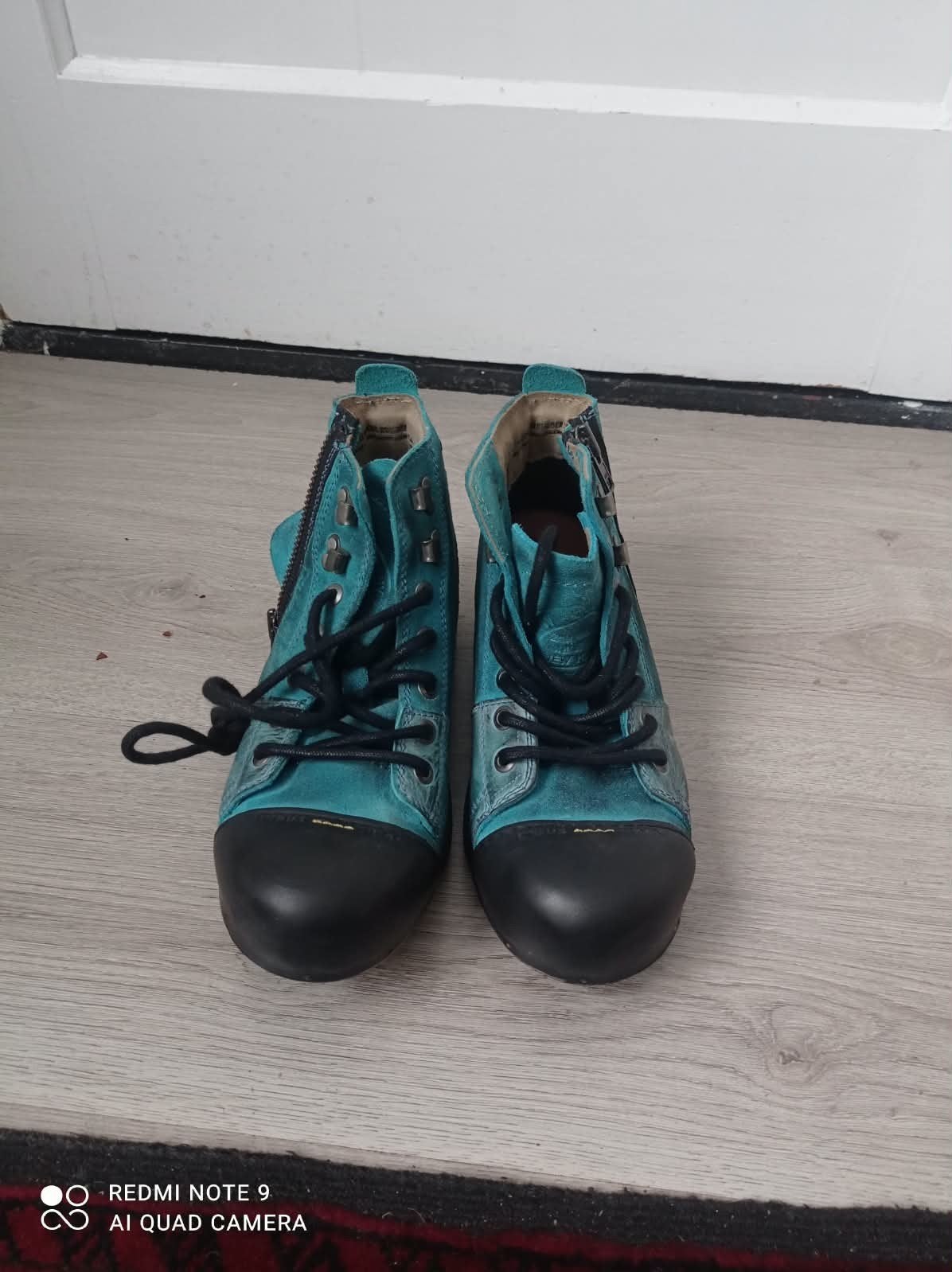 YELLOW CAB INDUSTRIAL Boots - Lichtblauw - Maat 40, Blauw, Lage of Enkellaarzen, Ophalen of Verzenden, YELLOW CAB
