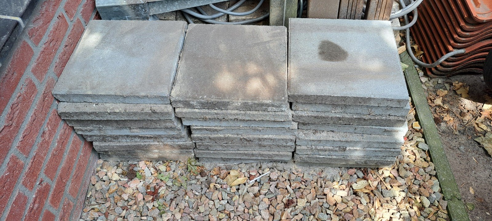24 nette betontegels 30x30 cm, Doe-het-zelf en Verbouw, Tegels, Gebruikt, Vloertegels, Overige materialen, 20 tot 40 cm, 20 tot 40 cm