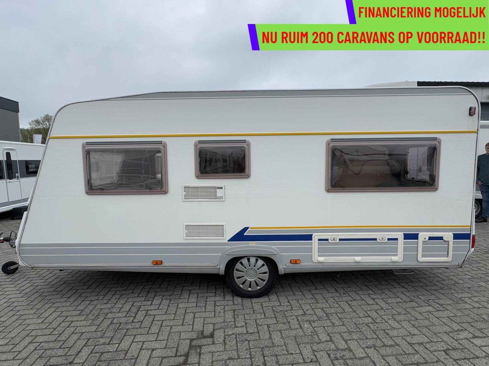 Buerstner VENTANA 455 TS AVANTGARDE, EP LEVEL, DAKAIRCO, Hordeur, Bedrijf, Bürstner, 6 tot 7 meter