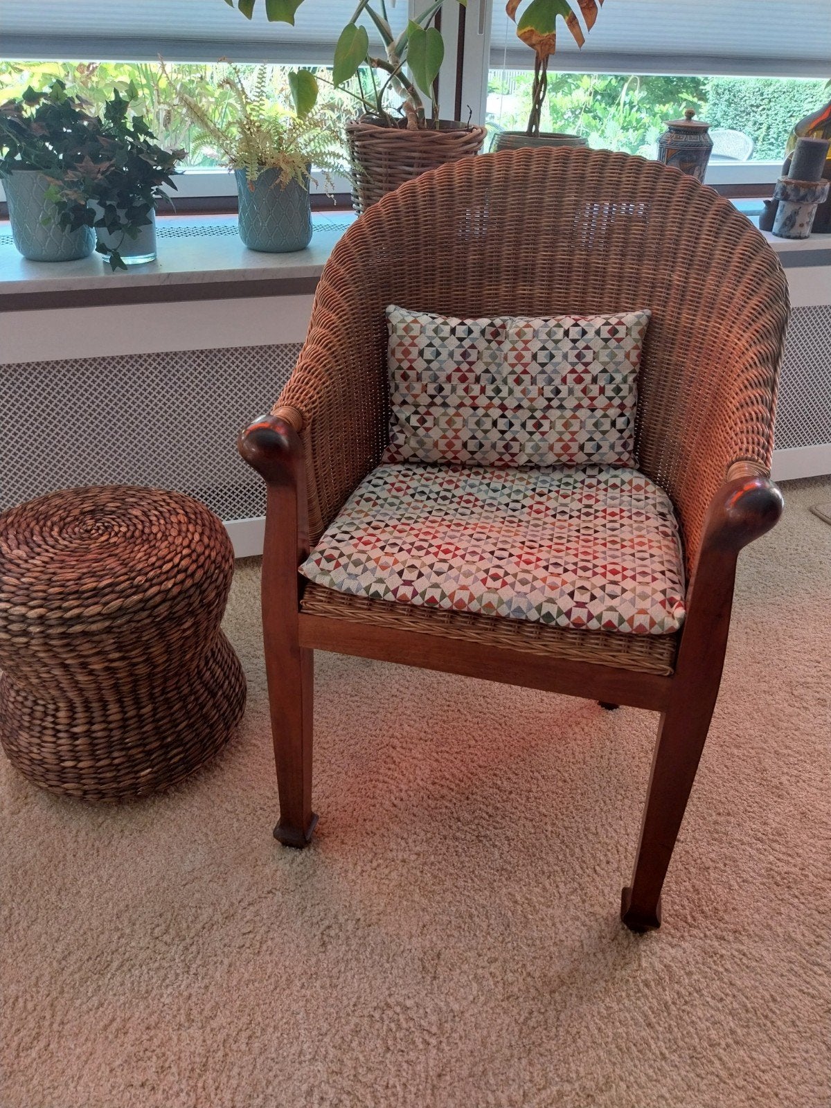 Gratis rotan stoel met houten frame, Huis en Inrichting, Ophalen, Bruin, Landelijk, Bohemian, Hout