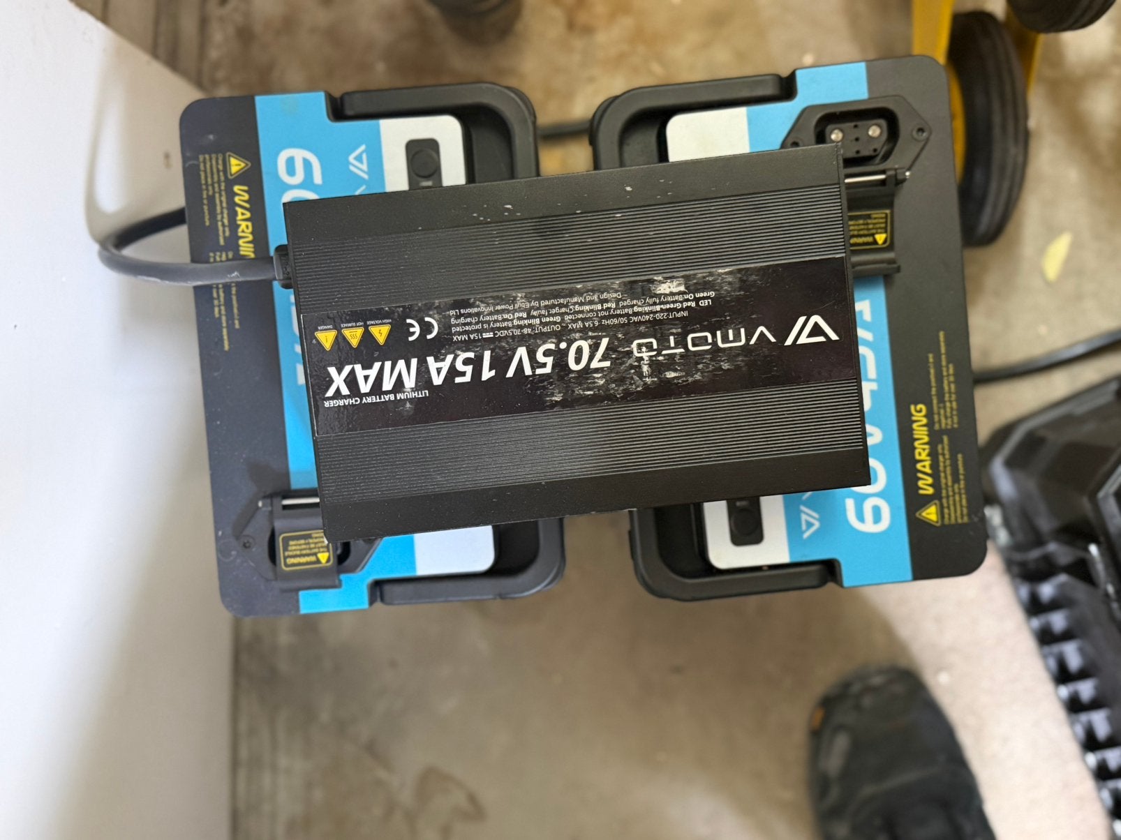 2 accu’s Super Soco CPX incl oplader, Ophalen, Zo goed als nieuw, Overige typen
