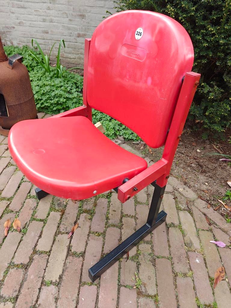 Originele Ajax Arena Stadionstoel - Rood, Ophalen, Gebruikt, Metaal, Rood